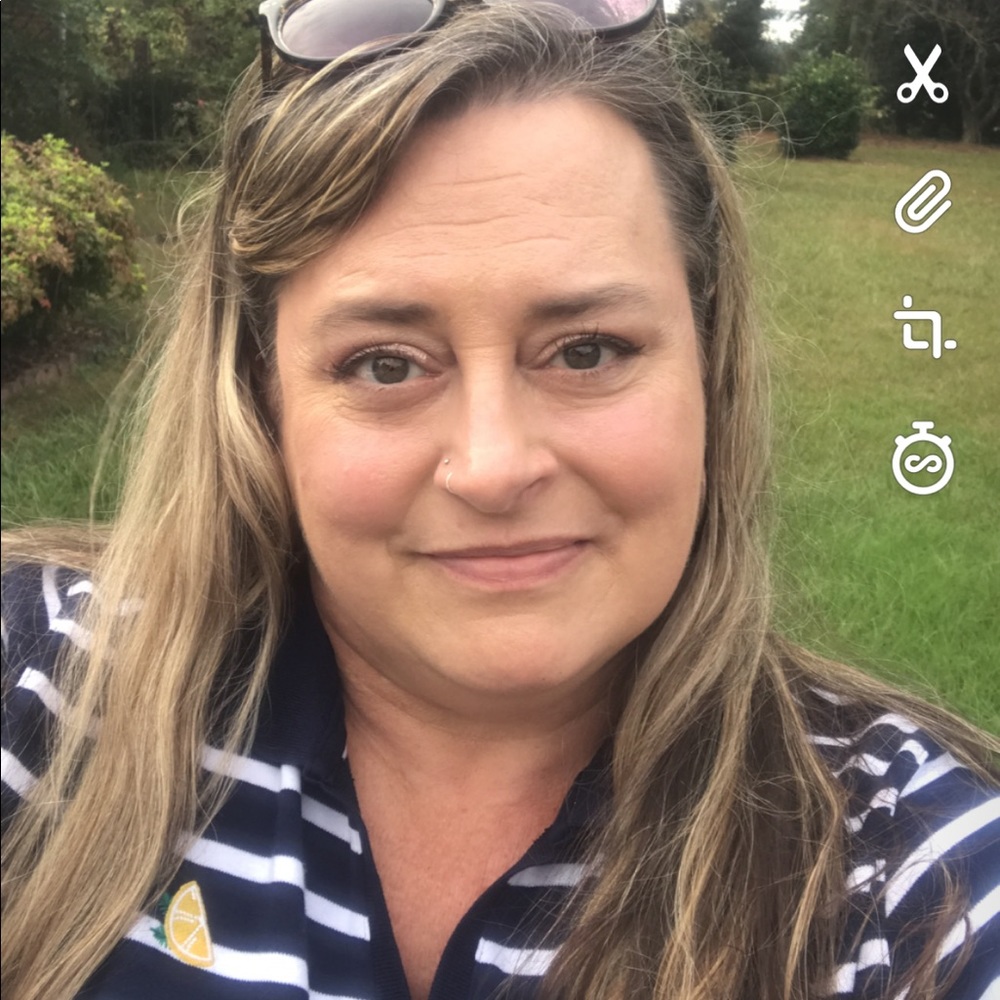 Meet your Posher, Pamela